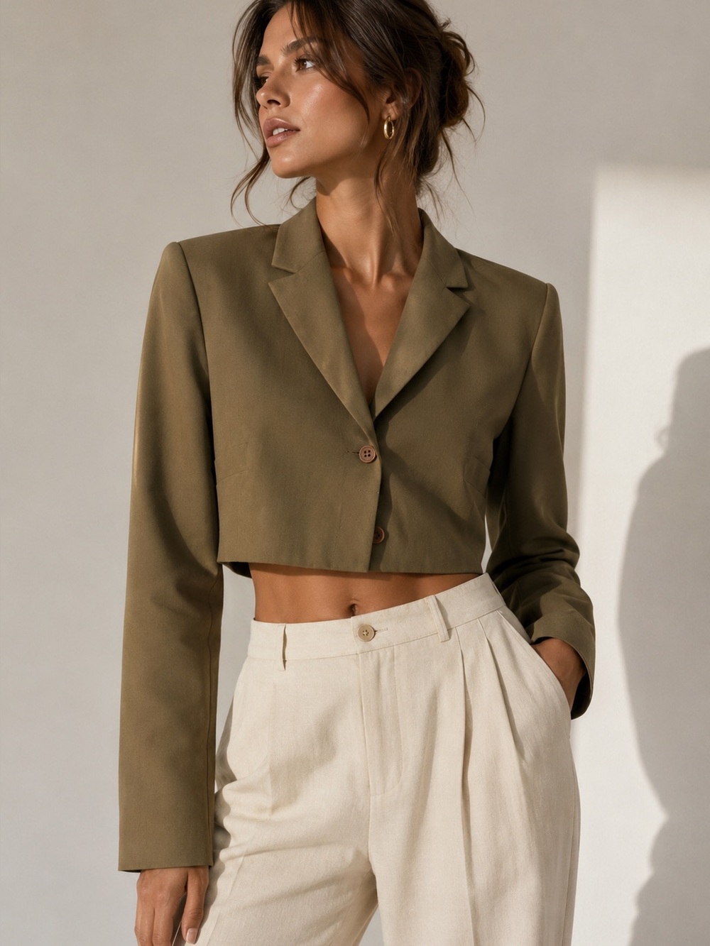 Cropped vintage women’s blazer